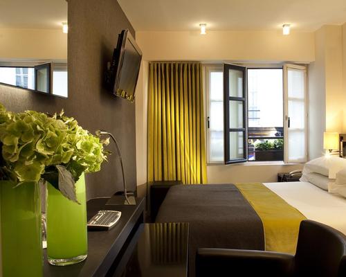 hotel caron paris