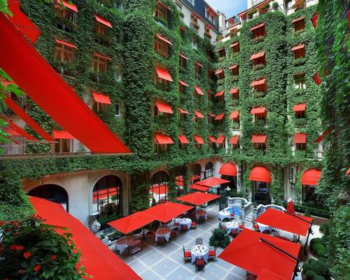 Hotel Plaza Athenee Paris 5 estrelas 25 Avenue Montaigne 75008