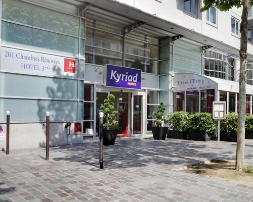 Kyriad Hotel Paris Bercy Village 3 étoiles | 19, Rue Baron Le Roy 75012